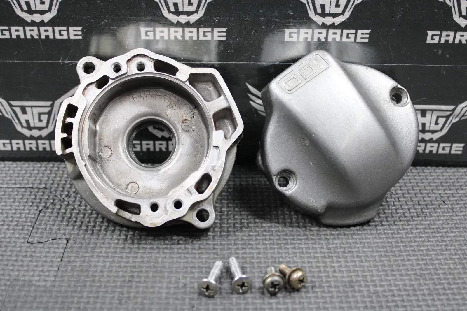 1999 HONDA XR200R 86-02 OEM IGNITION PULSE GENERATOR BASE & COVER 12332-KT0-000