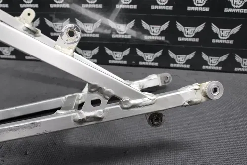 2001 SUZUKI RM125 RM250 OEM REAR BACK SUB FRAME SUBFRAME SEAT RAIL 41200-37F00