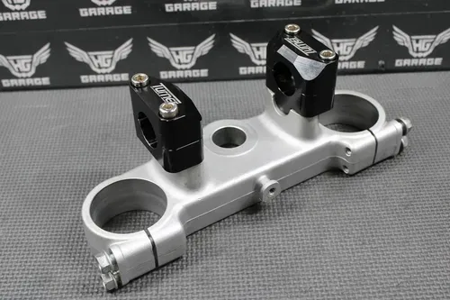 1999 HONDA CR125R 97-98 CR250R OEM FORKS UPPER TRIPLE TREE TURNER FAT BAR CLAMP