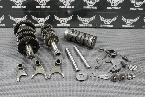 1985 KAWASAKI KX80 OEM ENGINE TRANSMISSION TRANNY TRANS SHIFT FORKS SHAFTS GEARS