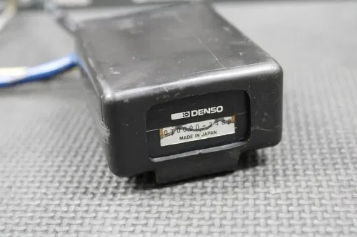 1996 93-96 HONDA CR250R OEM CDI ECU IGNITION CONTROL UNIT BOX 30410-KZ3-691