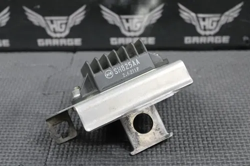 HONDA 13-17 CRF250R 13-16 CRF450R OEM RECTIFIER VOLTAGE REGULATOR 31600-KRN-A71