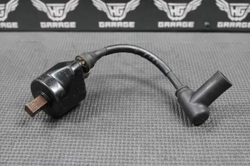 1998 1999 HONDA CR125R CR250R OEM IGNITION COIL SPARK PLUG BOOT 30500-KZ3-B01
