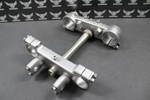 1999 HONDA CR250R OEM FRONT FORKS LOWER UPPER TRIPLE TREE STEM BAR CLAMP