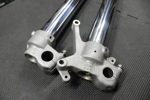 2001 HONDA CR250R OEM SHOWA RIGHT LEFT FRONT SUSPENSION FORKS SHOCKS DAMPERS
