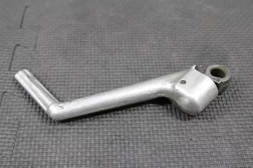 【メール便無料】 KICK KICKSTART OEM YZ125 YAMAHA 2002 START 4DB-15620-10-00 PEDAL LEVER PEDAL ギター