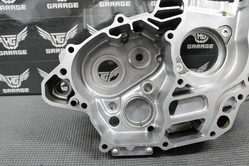 07-09 HONDA CRF150R CRF150RB OEM LEFT RIGHT ENGINE CRANKCASE CRANK CASE MINT!