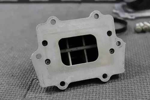 2002 HONDA CR250R OEM INTAKE BOOT W VFORCE CARBON REED BLOCK REEDS 16221-KZ3-L20