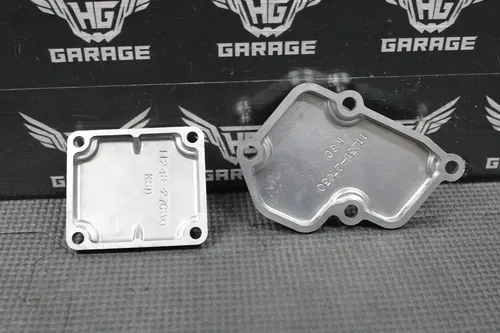 1996 93-96 SUZUKI RM125 OEM EXHAUST POWER VALVE CYLINDER SIDE COVERS 11248-27C30