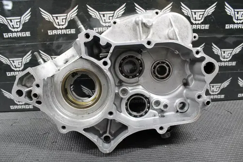 2001 KAWASAKI 01-05 KX100 KX85 OEM LEFT RIGHT ENGINE MOTOR CRANKCASE CRANK CASES