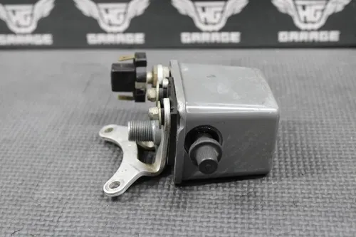 1995 KTM 250 EXC OEM ODOMETER MILE COUNTER & BRACKET 54611120200 58011180000