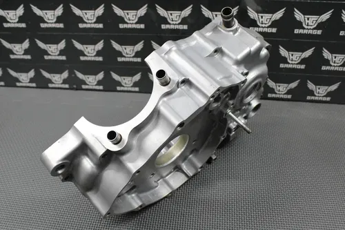1996 96-04 HONDA XR400R OEM LEFT ENGINE MOTOR CRANKCASE CRANK CASE BLOCK NICE!