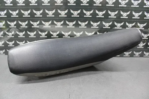 1999 SUZUKI 96-00 RM125 RM250 OEM SEAT SADDLE FOAM PAN ORIGINAL 45100-37E20-L3S