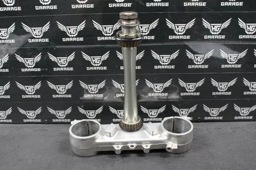 1998 HONDA 97-99 CR250R OEM FRONT FORKS CLAMP LOWER TRIPLE TREE STEERING STEM