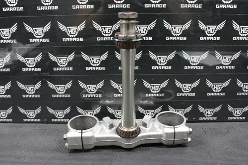 1998 HONDA 97-99 CR250R OEM FRONT FORKS CLAMP LOWER TRIPLE TREE STEERING STEM