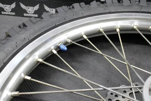 2011 03-11 YAMAHA YZ450F OEM EXCEL FRONT WHEEL RIM HUB TIRE 5XC-W2519-L0-00