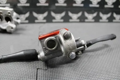 2006 KAWASAKI 04-07 KX125 KX250 OEM NISSIN FRONT BRAKE CALIPER MASTER CYLINDER