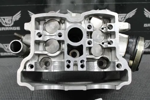 2010 10-13 YAMAHA YZ250F OEM ENGINE CYLINDER HEAD VALVES TOP END 17D-11102-11-00