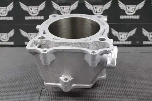 2004 YAMAHA YZ450F OEM ENGINE MOTOR CYLINDER BORE JUG TOP END 5TA-11311-00-00