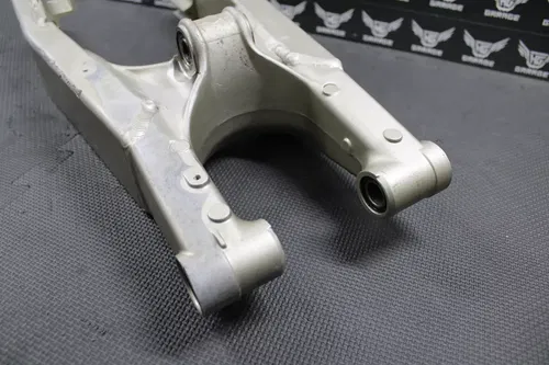 2002 99-02 KAWASAKI KX125 OEM SWINGARM SWING ARM REAR SUSPENSION 33001-1575-TX