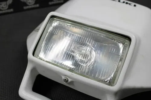 2000 2001 SUZUKI DRZ400 DRZ400E OEM WHITE HEADLIGHT SHROUD COVER HOUSING BULB