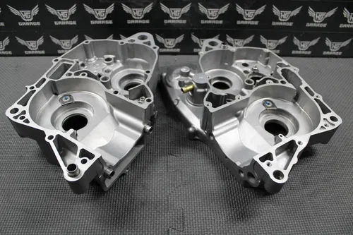 2013 SUZUKI 13-15 RMZ250 OEM LEFT RIGHT ENGINE MOTOR CRANKCASE CRANK CASE NICE!