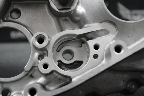 2013 SUZUKI 13-15 RMZ250 OEM LEFT RIGHT ENGINE MOTOR CRANKCASE CRANK CASE NICE!