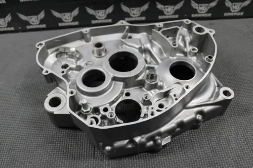 2013 SUZUKI 13-15 RMZ250 OEM LEFT RIGHT ENGINE MOTOR CRANKCASE CRANK CASE NICE!