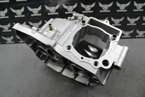 2013 SUZUKI 13-15 RMZ250 OEM LEFT RIGHT ENGINE MOTOR CRANKCASE CRANK CASE NICE!