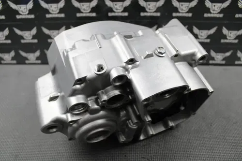 2013 SUZUKI 13-15 RMZ250 OEM LEFT RIGHT ENGINE MOTOR CRANKCASE CRANK CASE NICE!