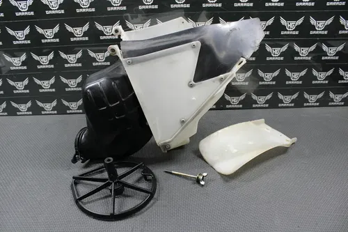 1998 1999 HONDA CR125R OEM AIRBOX AIR CLEANER CASE FILTER BOX INTAKE BOOT NICE!