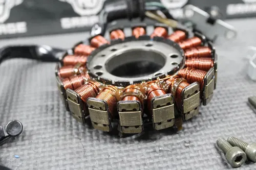 2000 SUZUKI 00-04 DRZ400 OEM STATOR MAGNETO GENERATOR ALTERNATOR 32101-29F11