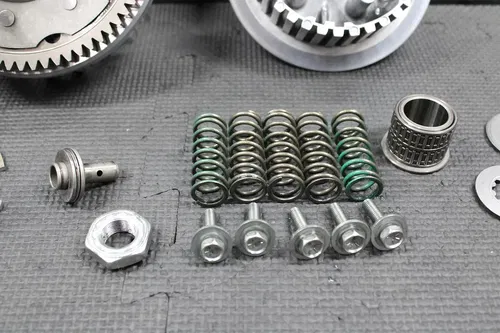 2017 KAWASAKI KX250F OEM COMPLETE CLUTCH W PLATES BASKET HUB SPRINGS 13095-0107