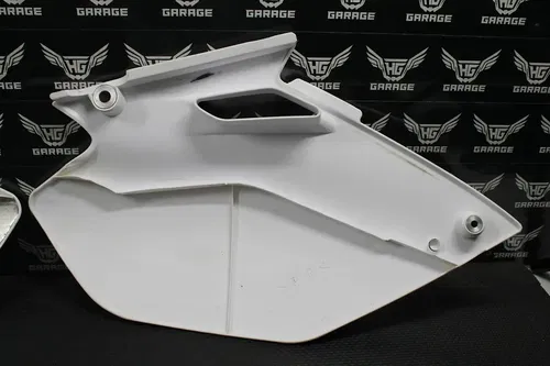 2004 YAMAHA 03-05 YZ250F YZ450F OEM REAR NUMBER PLATE SIDE PANELS PLASTICS SET