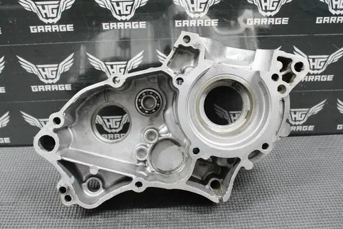 1999 KAWASAKI KX60 85-03 OEM LEFT ENGINE MOTOR CRANKCASE CRANK CASE 14001-1317