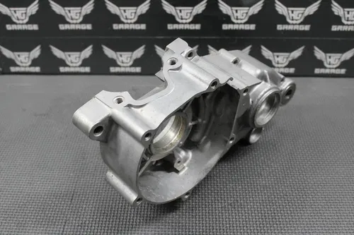1999 KAWASAKI KX60 85-03 OEM LEFT ENGINE MOTOR CRANKCASE CRANK CASE 14001-1317