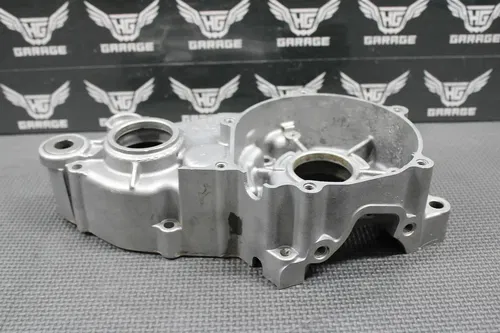 1999 KAWASAKI KX60 85-03 OEM LEFT ENGINE MOTOR CRANKCASE CRANK CASE 14001-1317