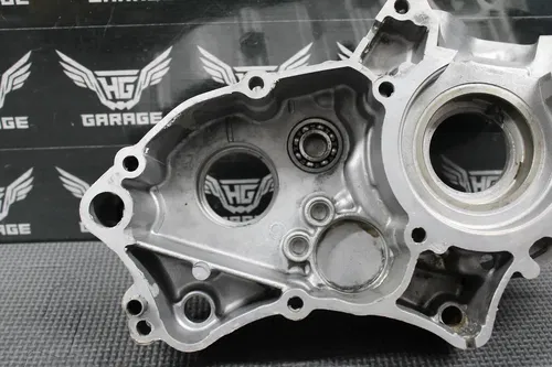 1999 KAWASAKI KX60 85-03 OEM LEFT ENGINE MOTOR CRANKCASE CRANK CASE 14001-1317