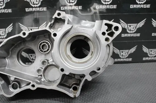 1999 KAWASAKI KX60 85-03 OEM LEFT ENGINE MOTOR CRANKCASE CRANK CASE 14001-1317