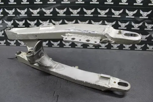 1999 KAWASAKI 95-02 KDX200 97-02 KDX220R OEM SWINGARM SWING ARM SUSPENSION PIVOT