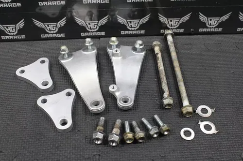 2011 10-13 YAMAHA YZ450F OEM ENGINE MOTOR MOUNT STAY BRACKETS 33D-21417-00-00