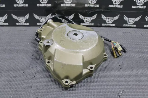 2003 00-04 HONDA XR400R OEM STATOR MAGNETO ALTERNATOR LEFT COVER 11340-KCY-A10