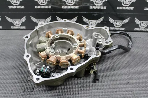 2003 00-04 HONDA XR400R OEM STATOR MAGNETO ALTERNATOR LEFT COVER 11340-KCY-A10