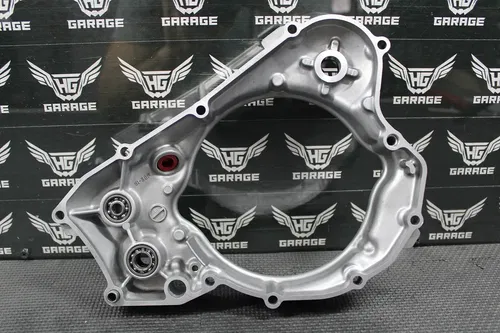 2003 SUZUKI RM125 OEM RIGHT SIDE CRANK CASE INNER CLUTCH COVER 11341-36F00