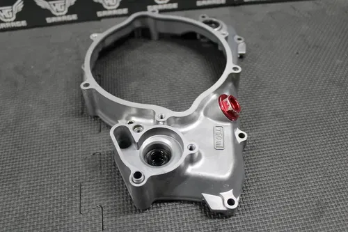 2003 SUZUKI RM125 OEM RIGHT SIDE CRANK CASE INNER CLUTCH COVER 11341-36F00