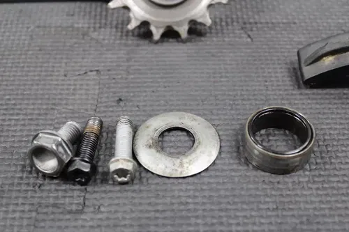 2015 KTM 13-16 250 11-16 350 SX-f OEM FRONT SPROCKET COVER CHAIN SLIDER HARDWARE