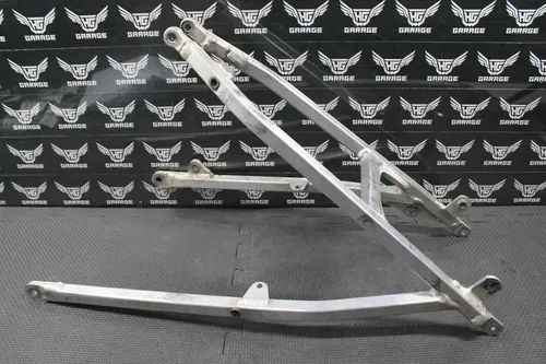 2004 2005 KAWASAKI KX250F OEM REAR BACK SUB FRAME SUBFRAME SEAT RAIL 32160-0087