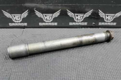 2013 SUZUKI RMZ250 OEM FRONT WHEEL RIM AXLE PIVOT BOLT NUT 54711-35G00