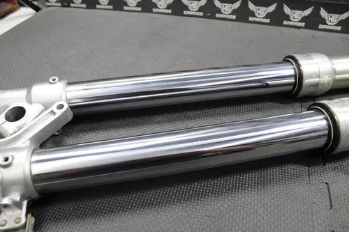 2003 YAMAHA YZ250 2 STROKE OEM RIGHT LEFT FRONT SUSPENSION FORKS SHOCKS MINT!