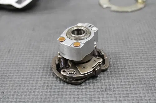 2002 HONDA XR200R 86-02 OEM SPARK ADVANCE TIMING PULSE GENERATOR BASE COVER